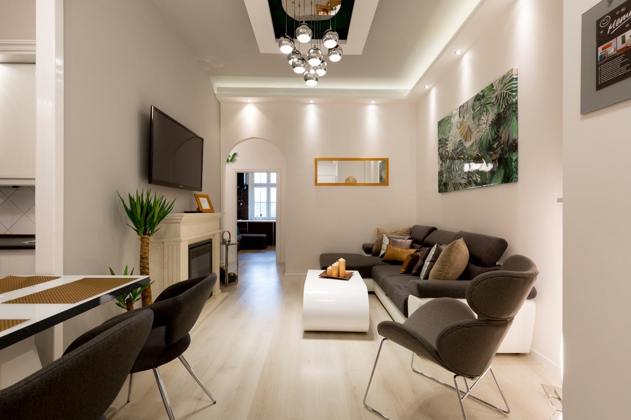 Luxury Dream Home In The Absolute Center Budapest Esterno foto